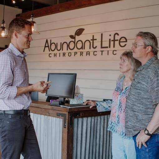 Chiropractor Wenatchee WA Jake Kragt Explaining The Benefits